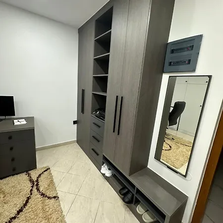 Frankos Apartment Tirana